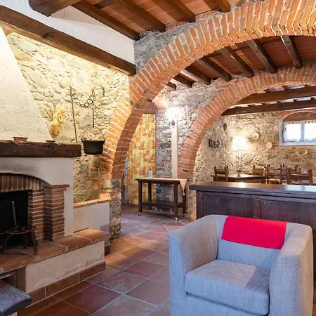 ベッド・アンド・ブレックファスト Lucca Franco's Diecimo