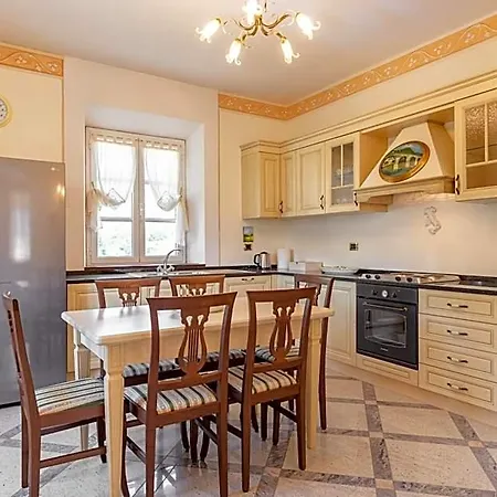 Lucca Franco's Bed & Breakfast 4*