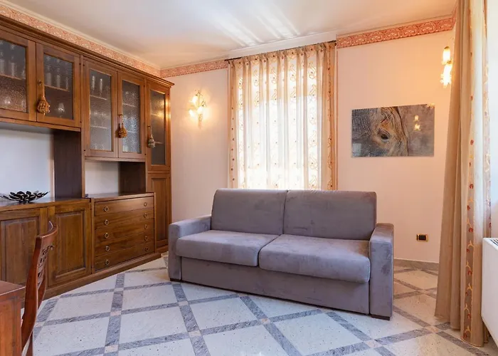 Lucca Franco's Oda ve Kahvaltı